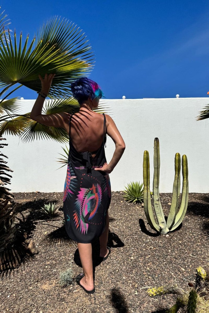 Vestido con tirantes Smoczyce
