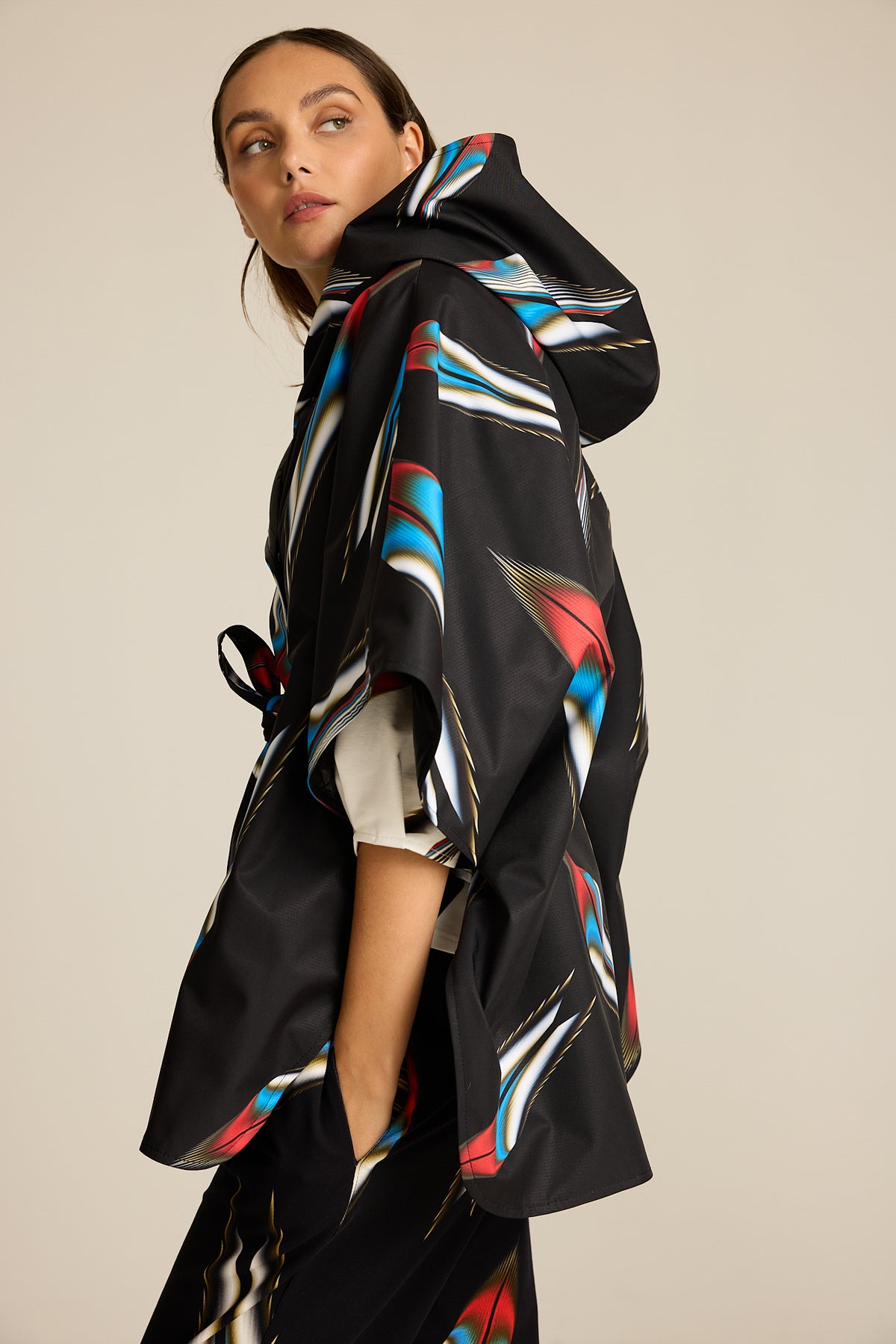 Poncho Meteor COLORAT – autorski print Meteor, zdjęcie 4