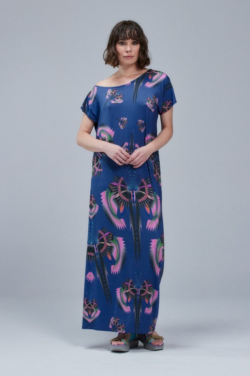 Kleid Blau Drache