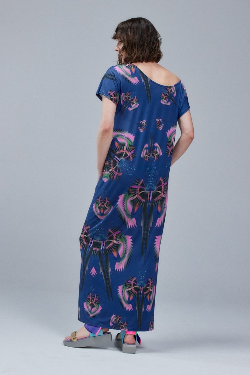 Kleid Blau Drache