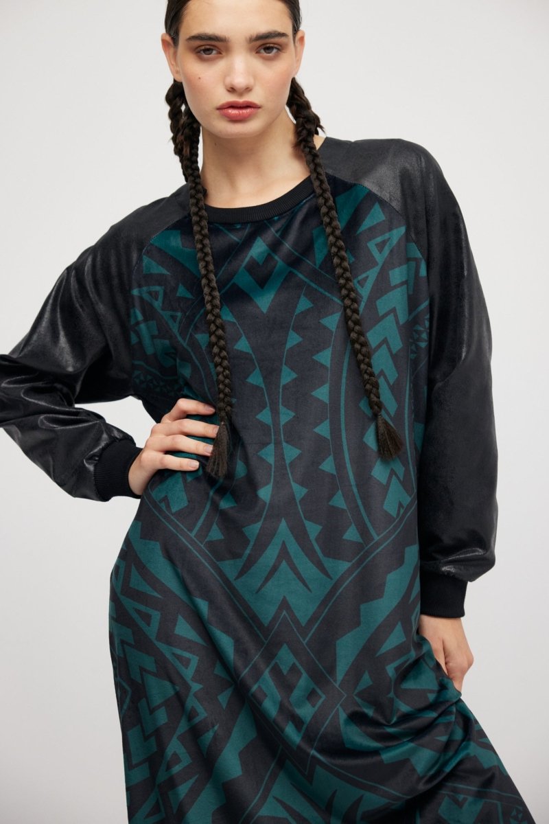 Robe verte Maori S. E.